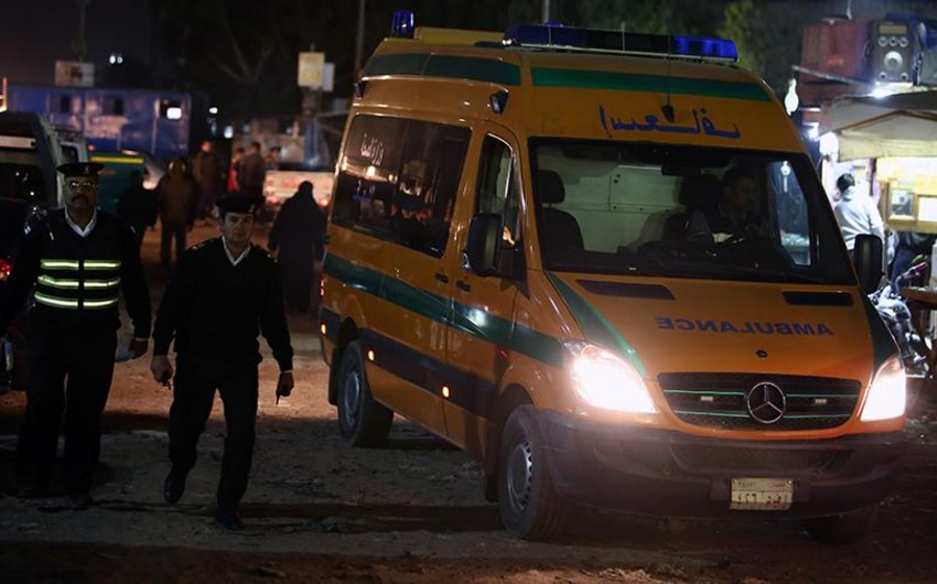 Misirdə mikroavtobusla yük maşını toqquşub, onlarla insan həlak olub