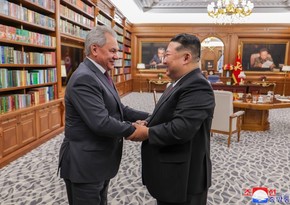 Kim Çen In Rusiyaya Ukrayna ilə münaqişədə dəstək vəd edib