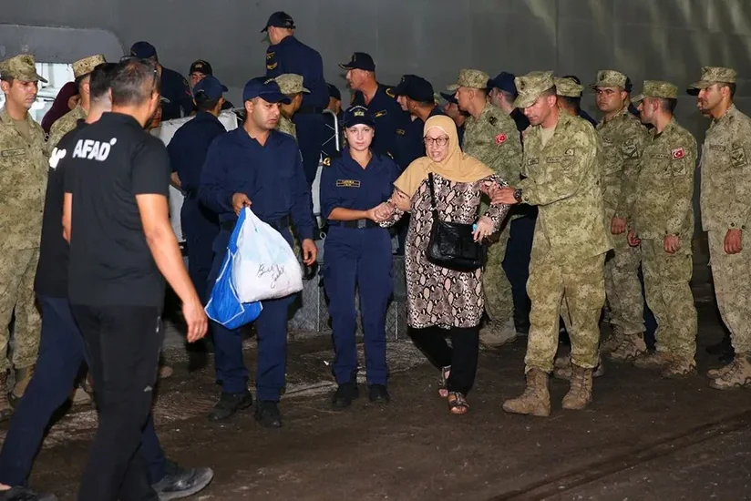 Türkiyənin 169 vətəndaşı Livandan təxliyə olunub
