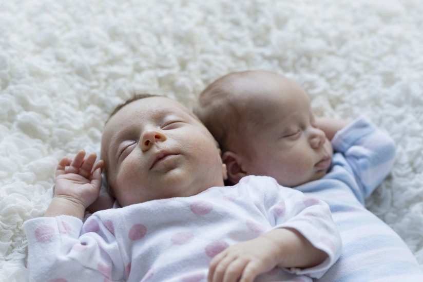 Azerbaijan records 2,630 twins, 117 triplets, and 8 quadruplets this year