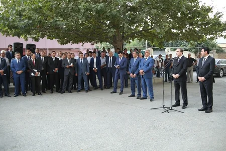 Gəncə Şəhər İcra Hakimiyyətinin başçısı sakinlərlə görüşüb