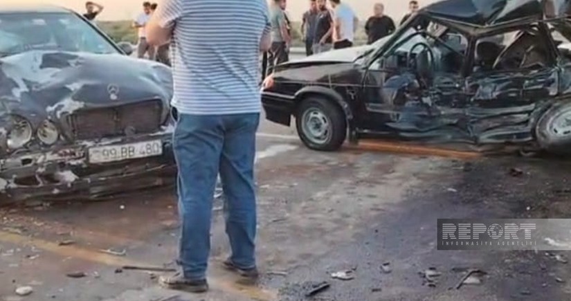 Biləsuvarda bir ailənin üç üzvü yol qəzasına düşüb, ikisi ölüb - YENİLƏNİB-2