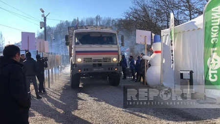 Сегодня по дороге Ханкенди-Лачын беспрепятственно проехали 22 автомобиля миротворцев
