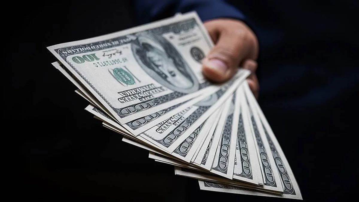 Investors remove $7.3 bln from emerging markets