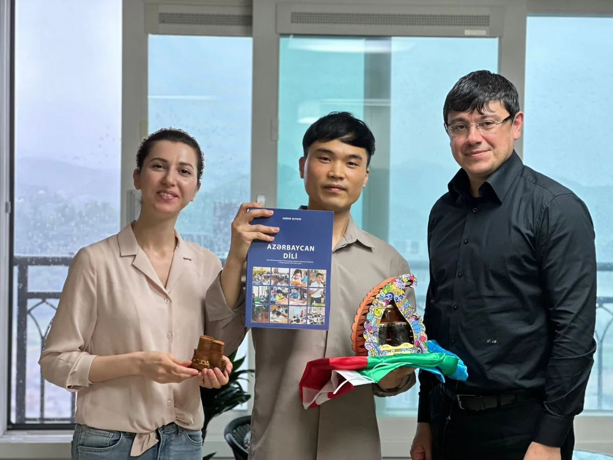 Председатель комитета побывал в гостях у корейско-азербайджанской семьи