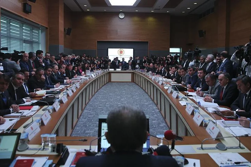 Комиссия парламента Турции одобрила проект конституционной реформы