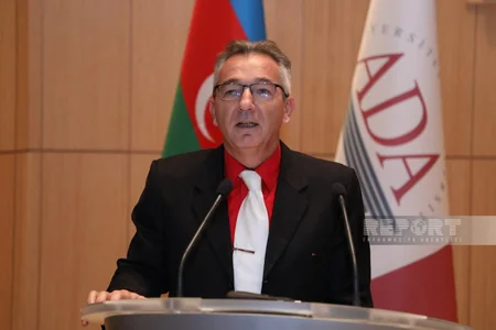 Huma quşu Təhsilə Yardım Fondunun təqdimat mərasimi keçirilib
