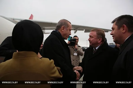 Türkiyə prezidenti Belarusda rəsmi səfərdədir