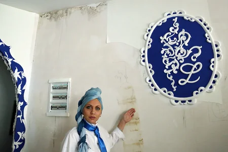 Modelyer Leyla Əhmədova ona külli miqdarda ziyan vurulması ilə bağlı məhkəməyə şikayət edib - VİDEO - FOTO