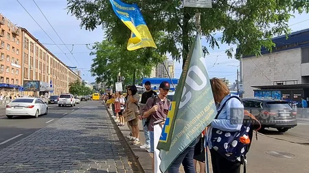 Ukrainians stage rallies in Kyiv demanding release of PoWs