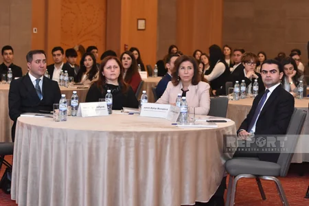 Bakıda “Müasir Azərbaycan dövlətçiliyi Heydər Əliyev zəkasının işığında” mövzusunda gənclərlə görüş keçirilib