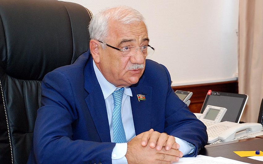 Səttar Möhbalıyev: “Son illərdə yollayış üçün müraciət edənlərin sayında artım var”