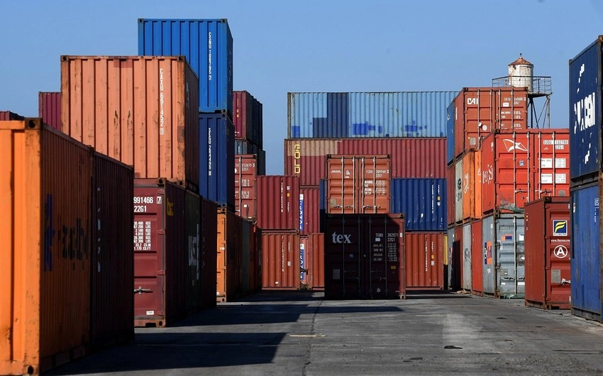 Azərbaycan Gürcüstandan yerli istehsal mallarının idxalını 11 % azaldıb