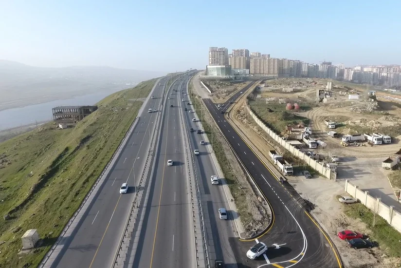 Bakıda yolların yenidən qurulmasına 1,6 milyon manat ayrılıb