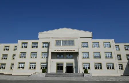 Mehriban Aliyeva views conditions created at newly-built school in Bina settlement