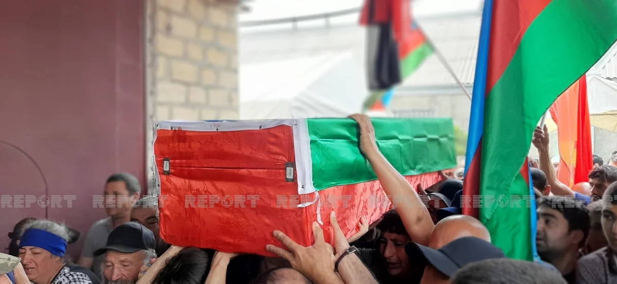 Şəhid Elvin Mustafayev dəfn edilib - VİDEO - YENİLƏNİB