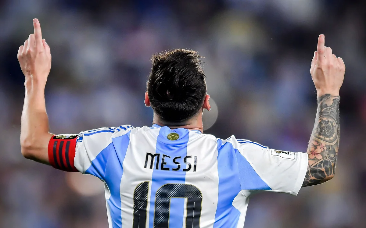 Lionel Messi Argentina millisində 117-ci qolunu vurub