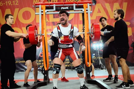 Азербайджанские пауэрлифтеры стали чемпионами мира