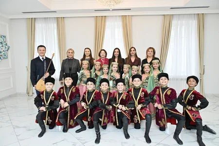 Leyla Aliyeva, Arzu Aliyeva visit Turkic Culture and Heritage Foundation