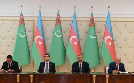Azerbaijan and Turkmenistan sign documents