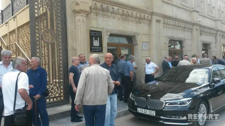AFFA-nın ilk prezidenti Fuad Musayev dəfn olunub - YENİLƏNİB - FOTO