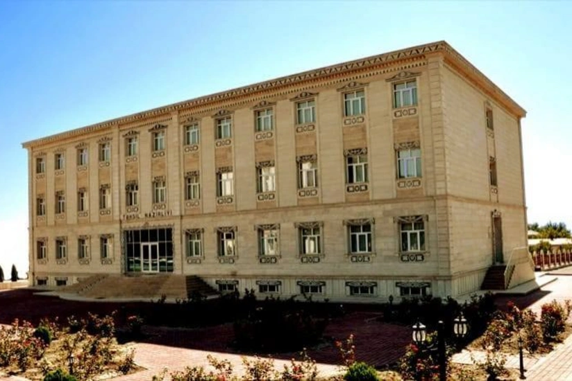 Naxçıvanda dərslər təxirə salındı