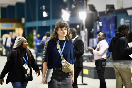 COP29-un onuncu günü: tədbir iştirakçıları təşkilatçılıqdan razı görünürlər - FOTOREPORTAJ