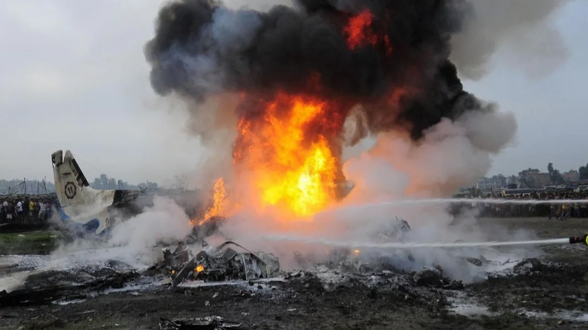 2 pilots killed after military jet crashes in Turkey