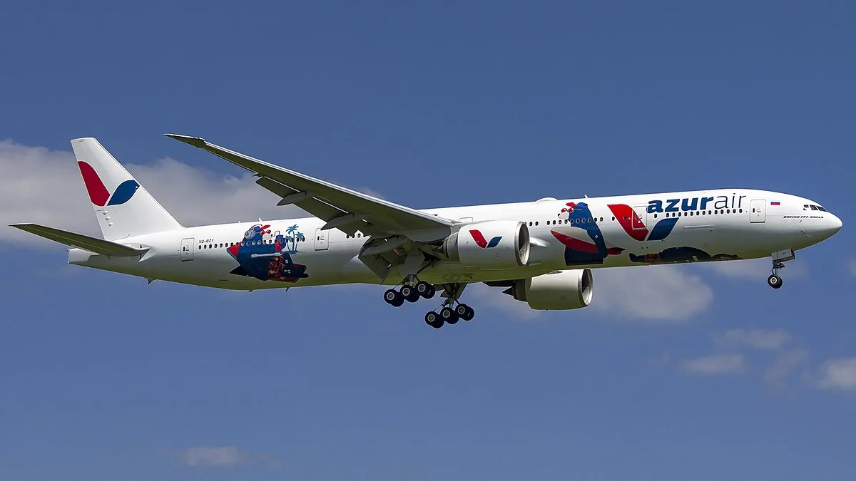 Russia’s Azur Air negotiating purchase of Boeing aircraft