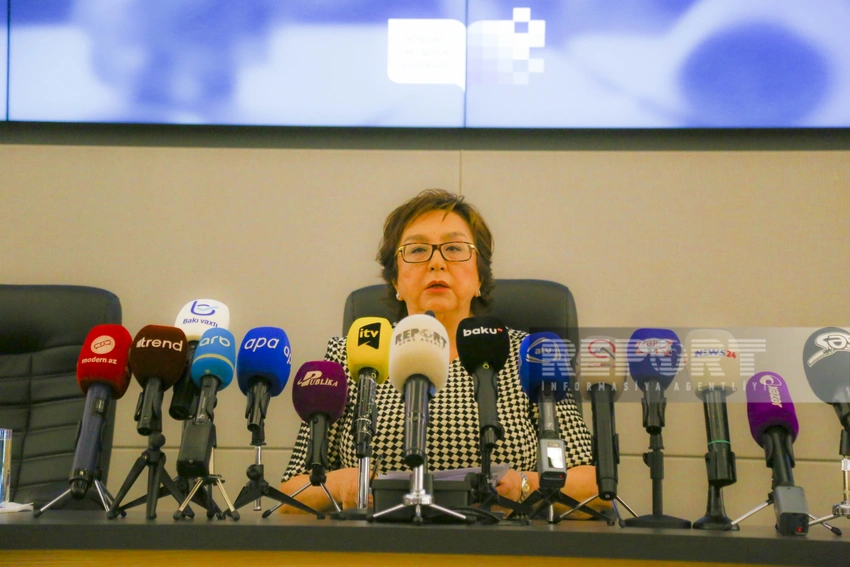 Məleykə Abbaszadə: “Mənə qibtə eləyənlərə deyirəm ki, sağ əlim onların başına”
