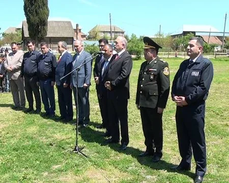 Azərbaycanda daha bir kəndə qaz verilib