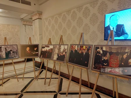 Gürcüstanda Heydər Əliyevin 100 illik yubileyinə həsr olunmuş fotosərgi açılıb