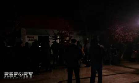 Lənkəranda uşaq geyimi mağazası yanıb - FOTO
