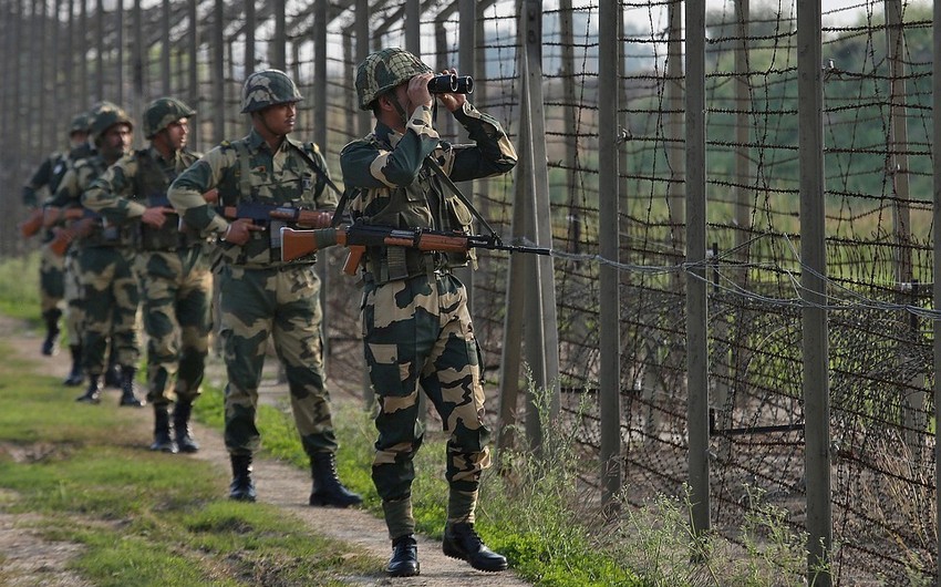Kəşmirdə 3 Pakistan və 5 Hindistan hərbçisi atışmada ölüb