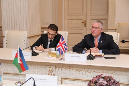 Gəncənin icra başçısı Britaniya səfiri ilə təhsil sahəsində əməkdaşlığı müzakirə edib