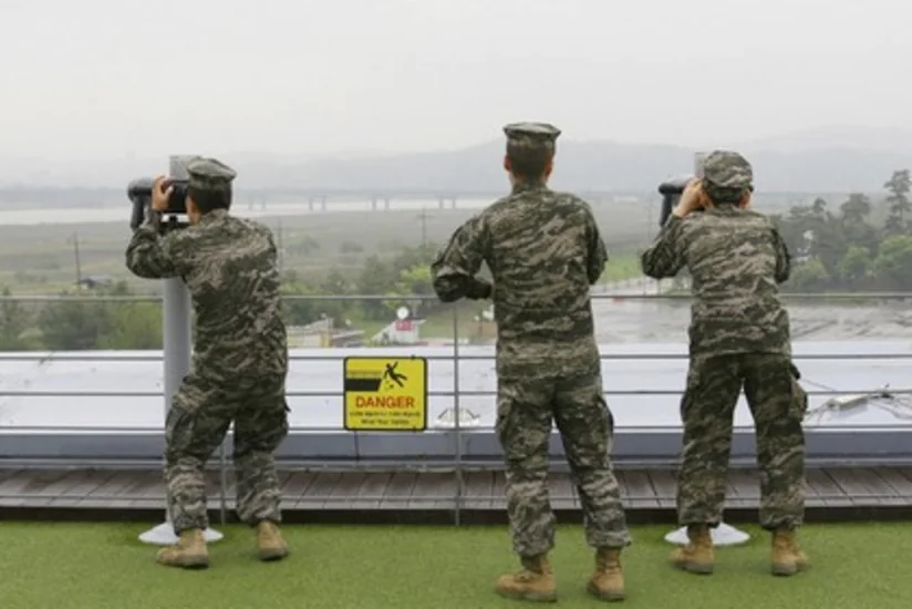 North Kore removes top military figures