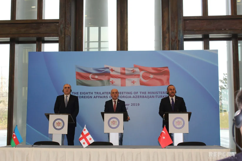 Mövlud Çavuşoğlu: “Türkiyənin Azərbaycan və Gürcüstan ilə mükəmməl münasibətləri var”