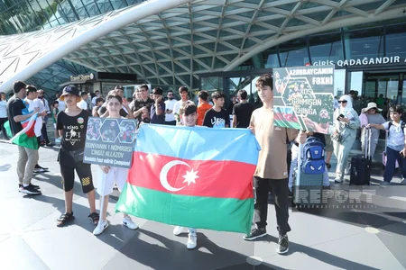 Son döyüşündə ermənini məğlub edən Çingiz Əlləzov Bakıya gəlib