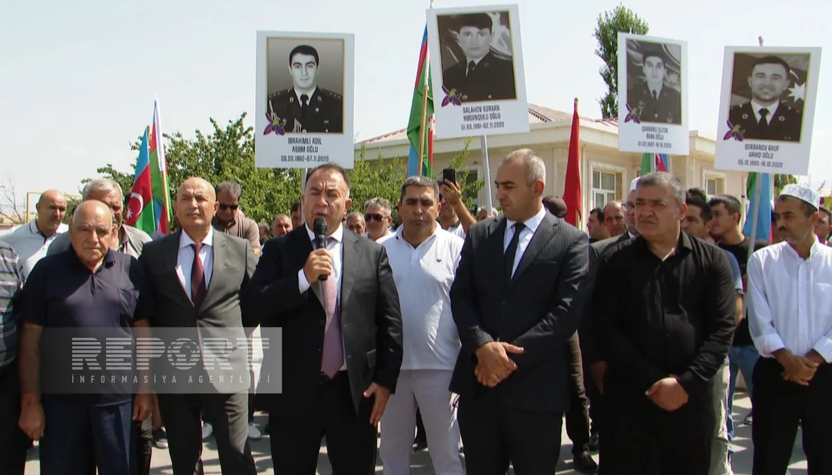 Şərurda kənd sakinləri öz hesabına “Şəhidlər” məscidi tikir