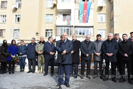 Vətən müharibəsində şəhid olan təcili yardım sürücüsünün xatirə lövhəsinin açılışı olub