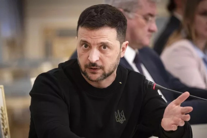 Zelenski: Moskva sabah atəşkəsi təsdiqləsə, Ukrayna danışıqlara hazırdır