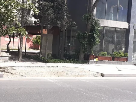 BNA: Paxtaxtın Nizami rayonunda piyada səkisi zəbt olunub