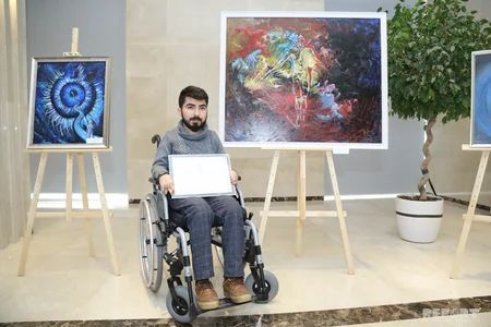 YAP-da İmadəddin Nəsiminin 650 illik yubileyi ilə bağlı sərgi açılıb - FOTO
