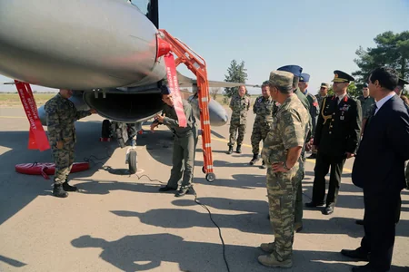 Azerbaijani Defence Minister attends TurAz Qartalı-2017 exercises opening ceremony
