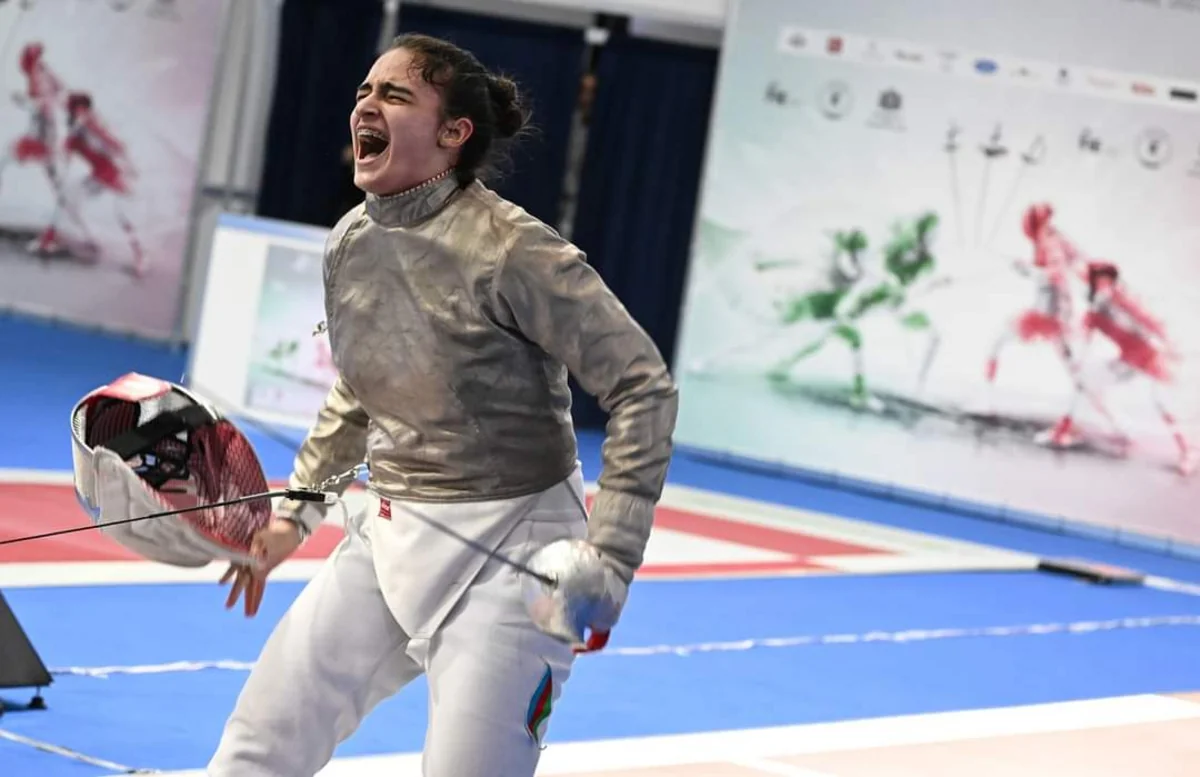Azərbaycanın yeniyetmə qılıncoynadanı dünya çempionatında gümüş medal qazanıb 