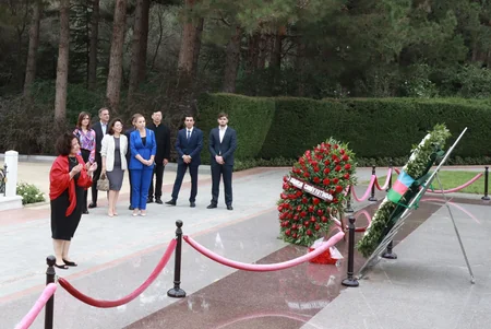 Fuad Muradov Amerika-Azərbaycan Cəmiyyətinin nümayəndələri ilə görüşüb