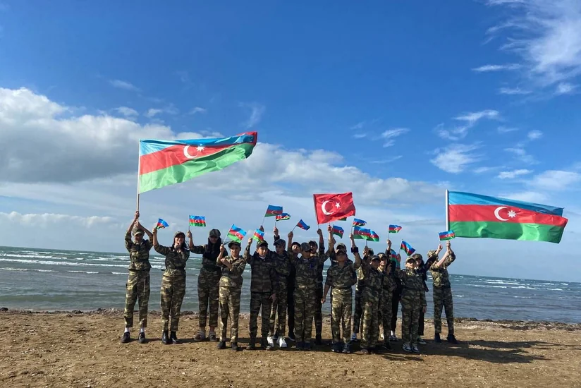 Abşeron Milli Parkında Zəfər günlərimin şahidi-Bayraq adlı tədbir keçirilib