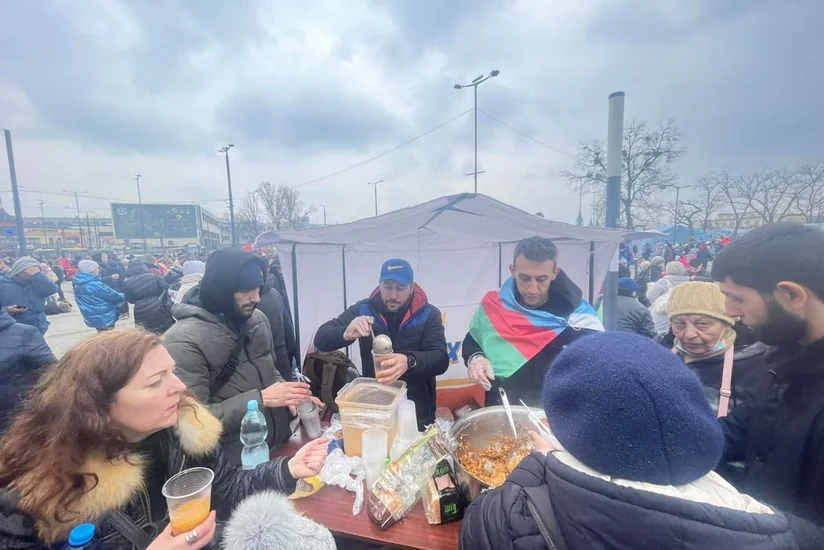 Lvovda soydaşlarımız üçün səyyar qida məntəqələri yaradılıb