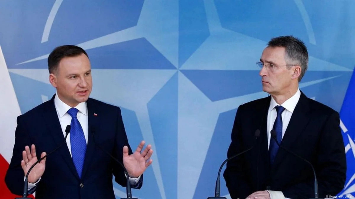 Генсек НАТО и президент Польши обсудили инцидент с ракетой