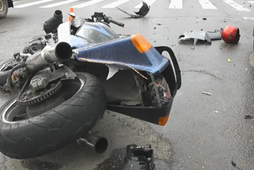 Sədərək rayonunda avtomobil motosikletlə toqquşub, bir nəfər ölüb